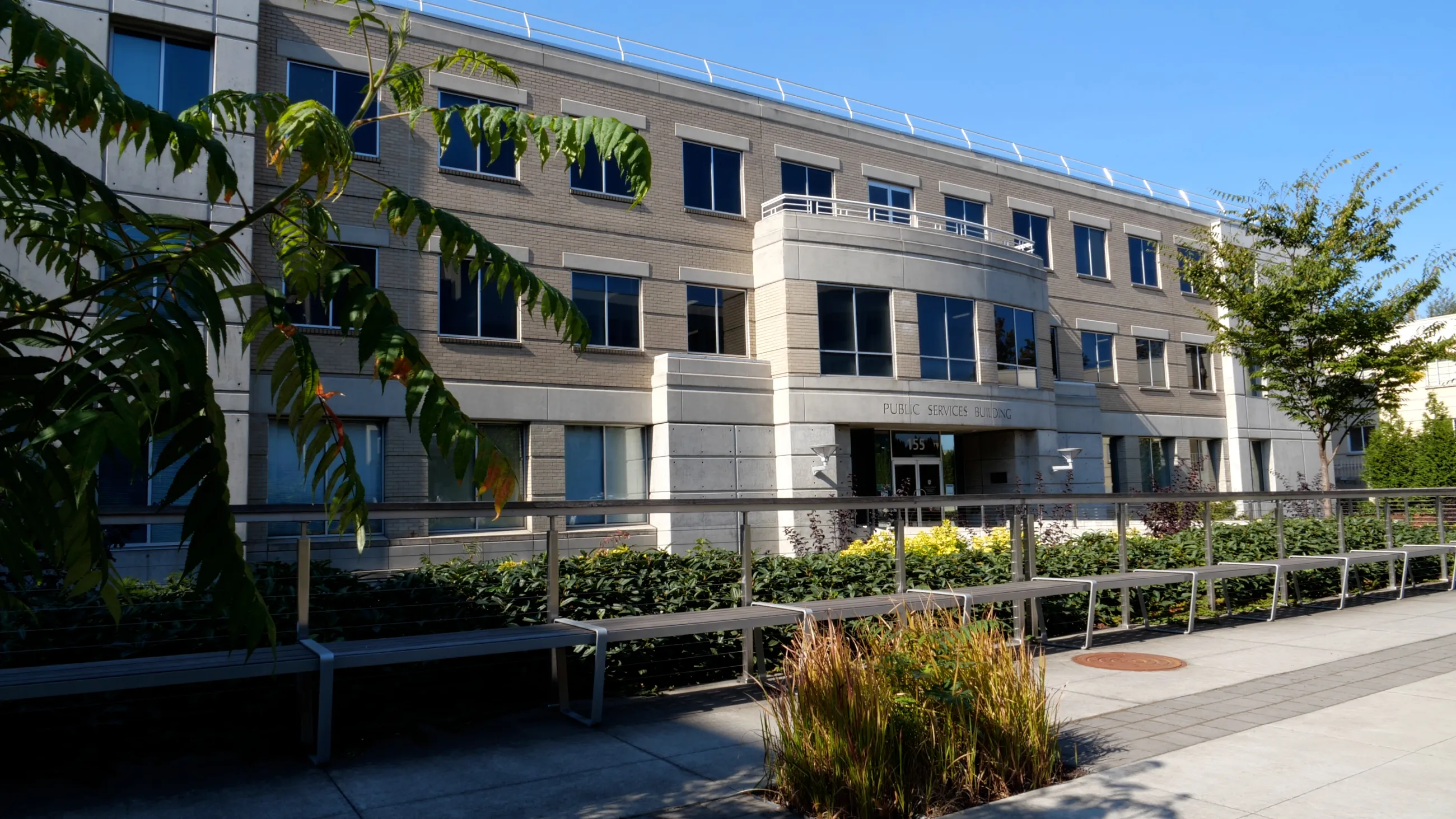 Exterior photo of the Washington County Public Services Building.